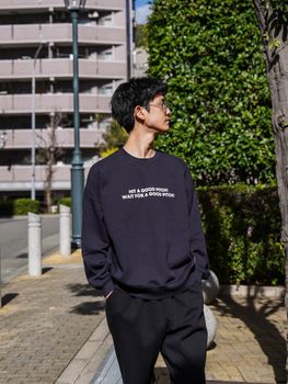 HIT A GOOD PITCH ! / Navy