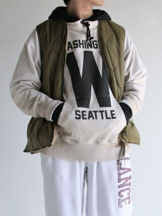 ANACHRONORM REVERSIBLE QUILTED VEST / Khaki