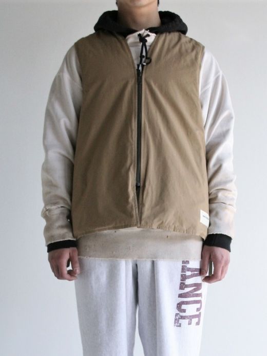 ANACHRONORM REVERSIBLE QUILTED VEST / Khaki