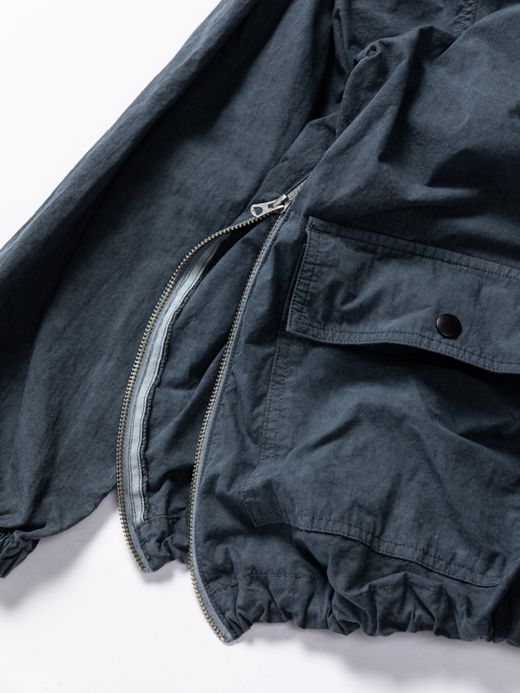 ANACHRONORM OVER DYED ANORAK PULLOVER JACKET / Navy