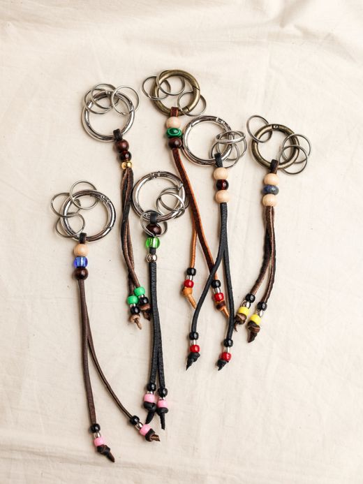 AMBERGLEAM NATIVE BEADS KEY CHAIN / Assort