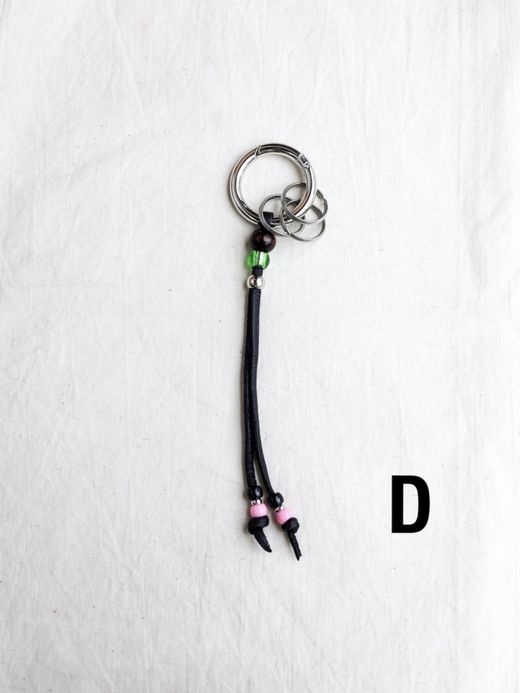 AMBERGLEAM NATIVE BEADS KEY CHAIN / Assort