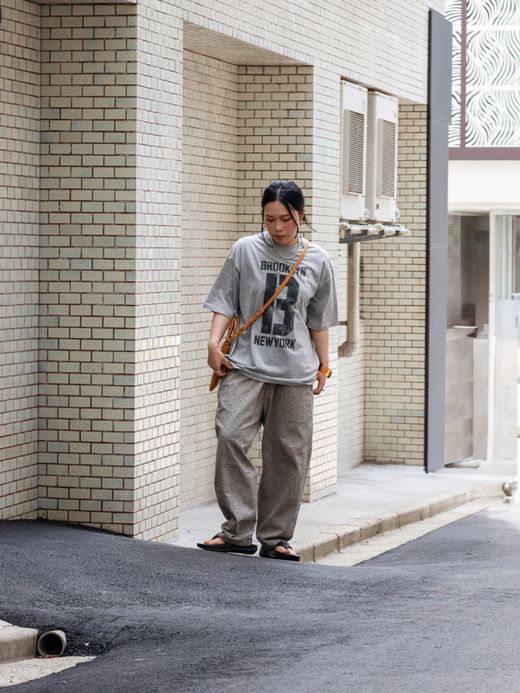 ANACHRONORM BROOKLYN PRINTED S/S T-S / Ash gray