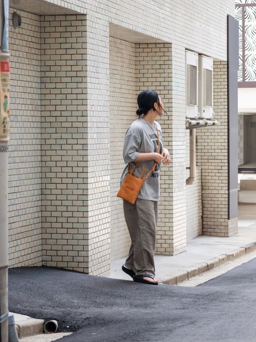 ANACHRONORM BROOKLYN PRINTED S/S T-S / Ash gray