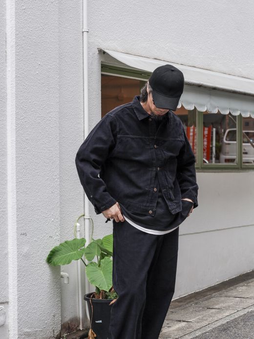 ANACHRONORM SULFUR DYED CORDUROY FRONT TUCK JACKET / Sulfur black