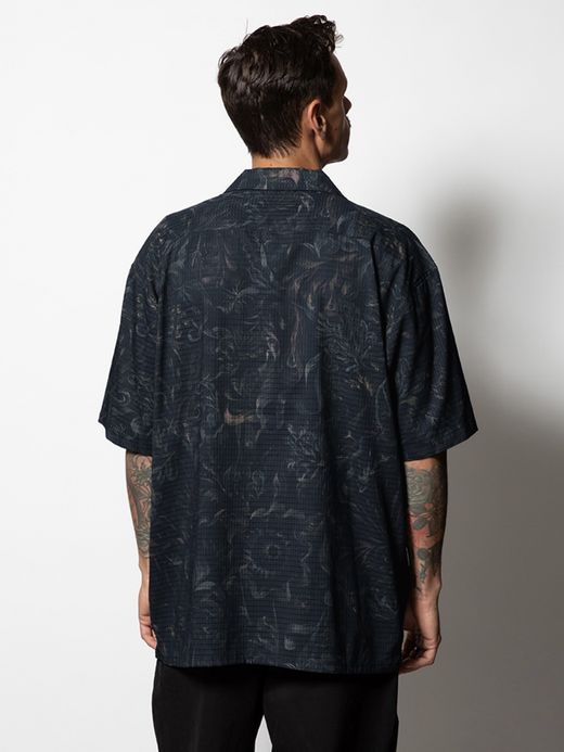 ROARK REVIVAL BLESS UP "NOCTURNAL" S/S WOVEN - COMFORT FIT / Black