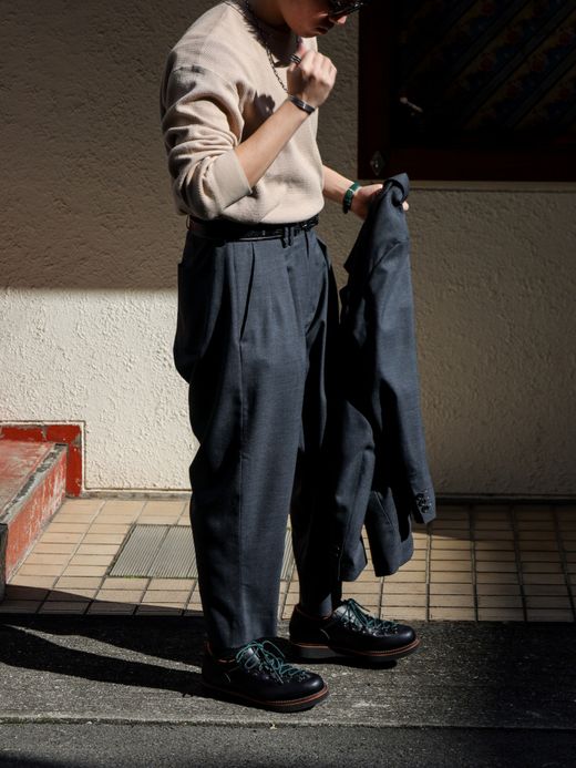 ANACHRONORM SUMMER WOOL TAPERED TROUSERS / Charcoal