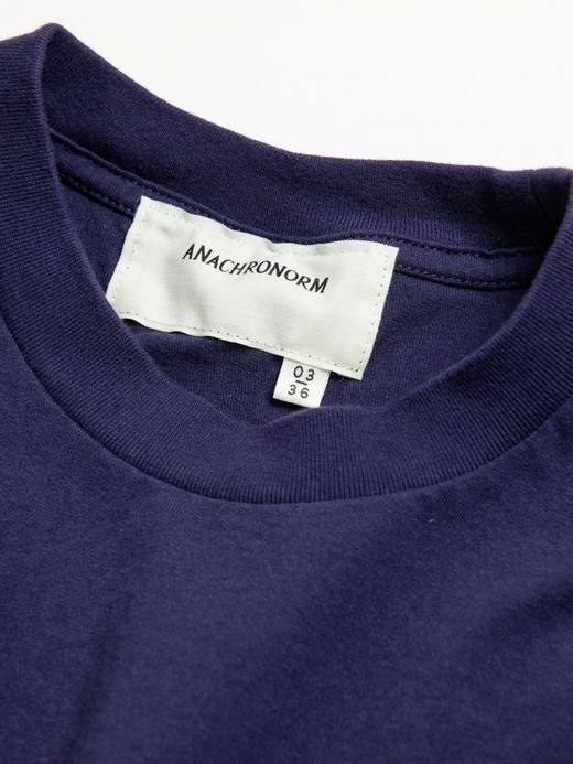 ANACHRONORM STICKER MOTIF PRINTED S/S T-S / Navy