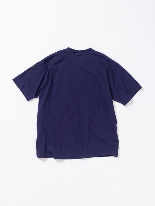 ANACHRONORM STICKER MOTIF PRINTED S/S T-S / Navy