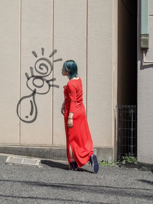 AMBERGLEAM ART CUT SMOOTH DRESS / Valencia red FLATBUSH（フラットブッシュ）公式