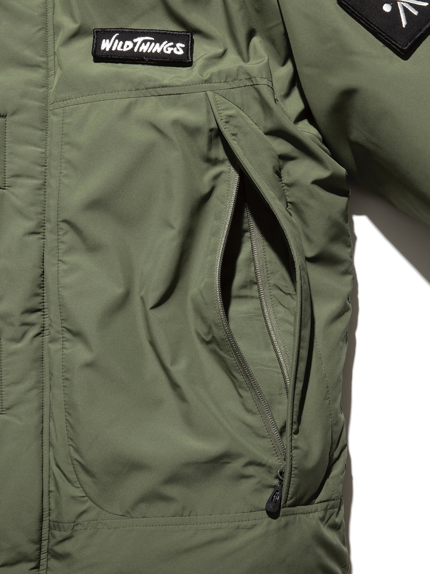 ROARK ✕ WILDTHINGS　 TREKMANJACKET ROARK REVIVAL ROARK × WILDTHINGS - MONSTER JACKET / Army