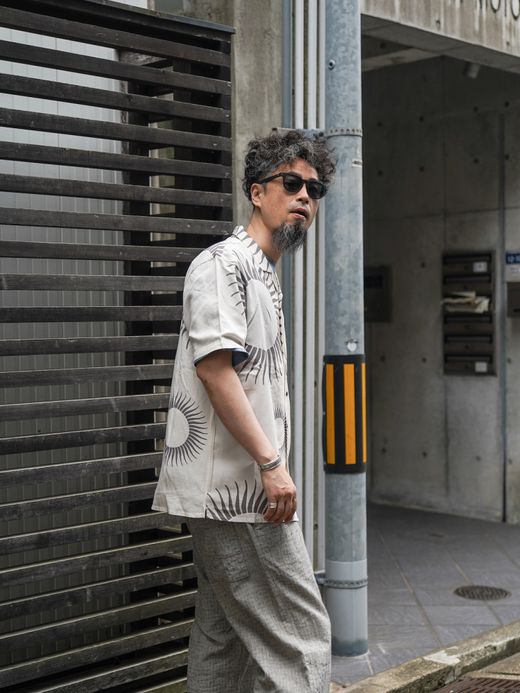 ROARK REVIVAL "SONS OF THE SUN" GONZO SS / Shark