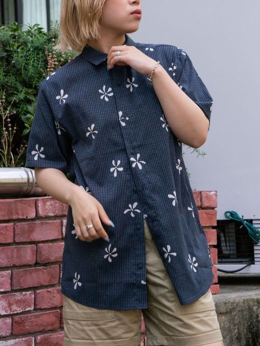 ROARK REVIVAL BLESS UP S/S WOVEN / Dark navy