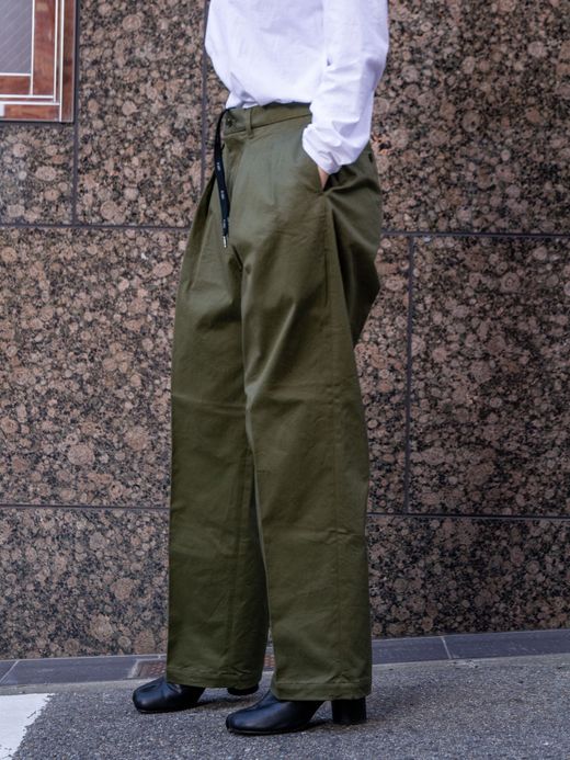 e.sen BEN / Olive
