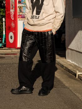 【[object Object]
              WS6fFBX1YYyo】