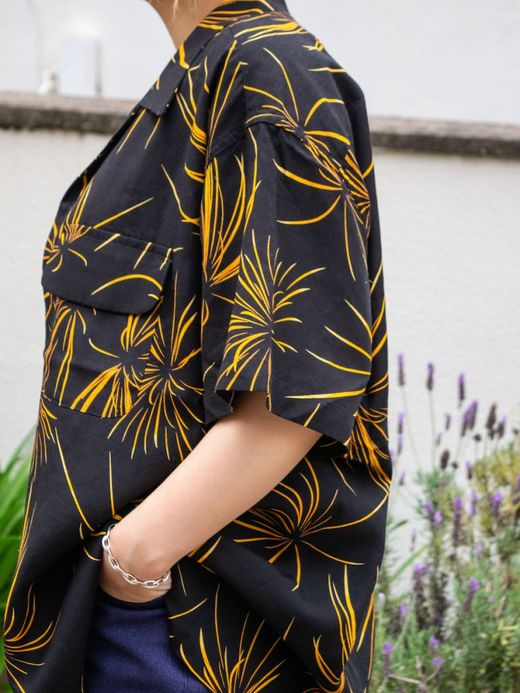 ANACHRONORM FIREWORKS S/S TUCK OPEN COLLAR SHIRT / Black