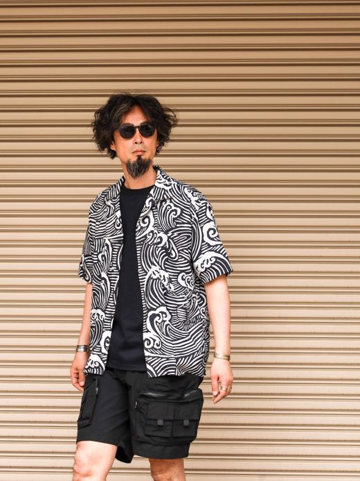 ROARK REVIVAL "WAVE" BLESS UP SS / Black