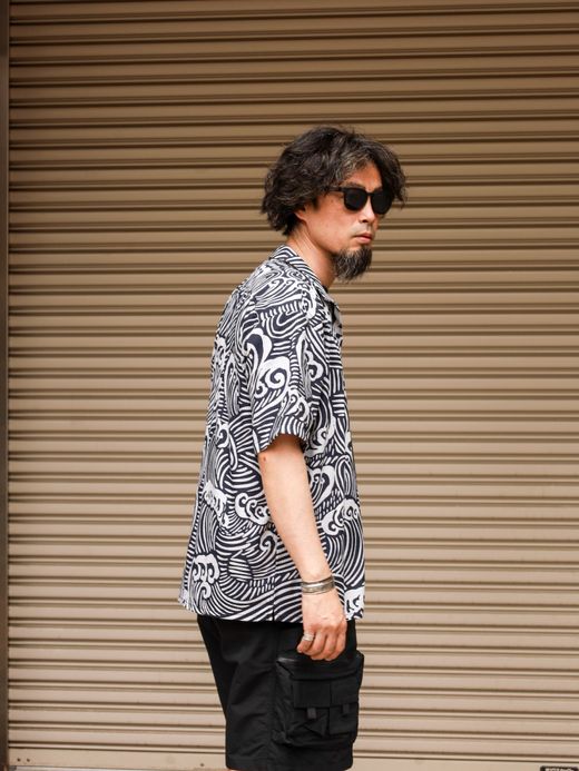 ROARK REVIVAL "WAVE" BLESS UP SS / Black