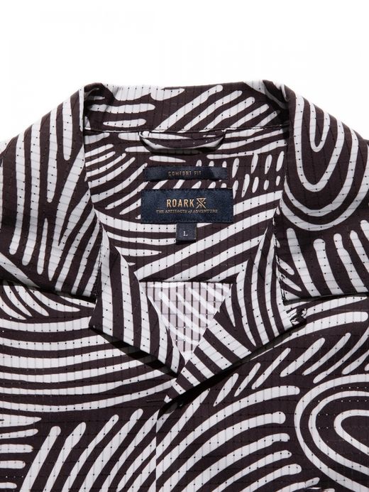 ROARK REVIVAL "WAVE" BLESS UP SS / Black