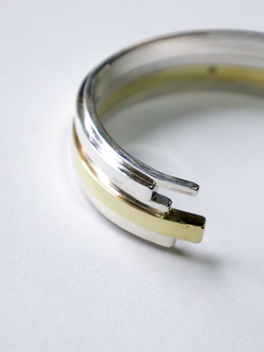 fulton UNEVEN BARS BANGLE / Silver × Brass