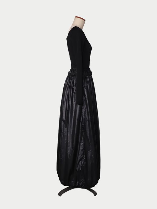 AMBERGLEAM BALLOON HYBRID DRESS / Black