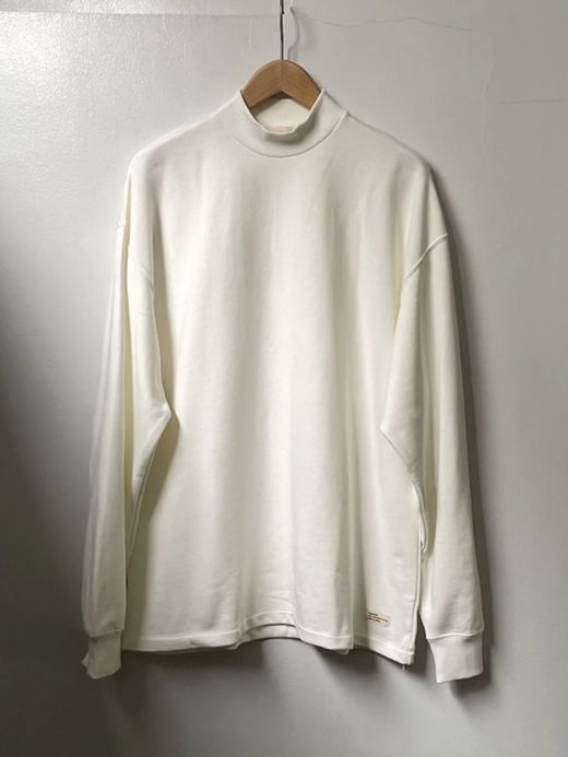 organicsta ORGANIC COTTON FLUFFY MOCKNECK SWEAT / White