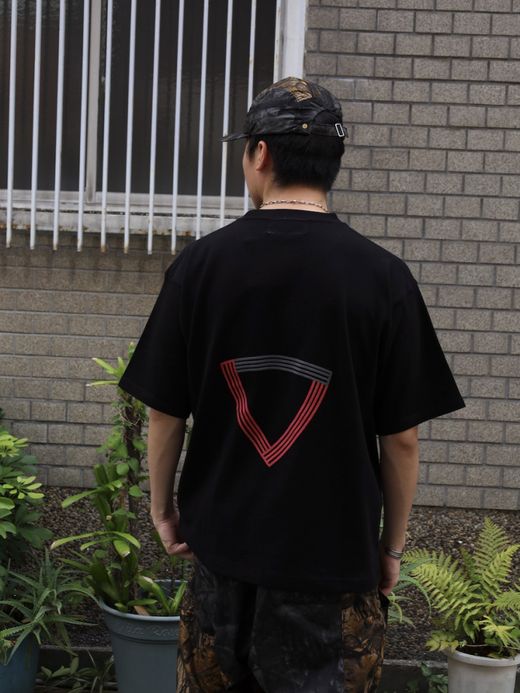 VOO ANACHROVOOM S/S  T-S / Black