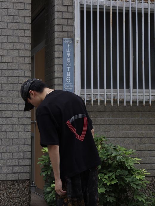 VOO ANACHROVOOM S/S  T-S / Black