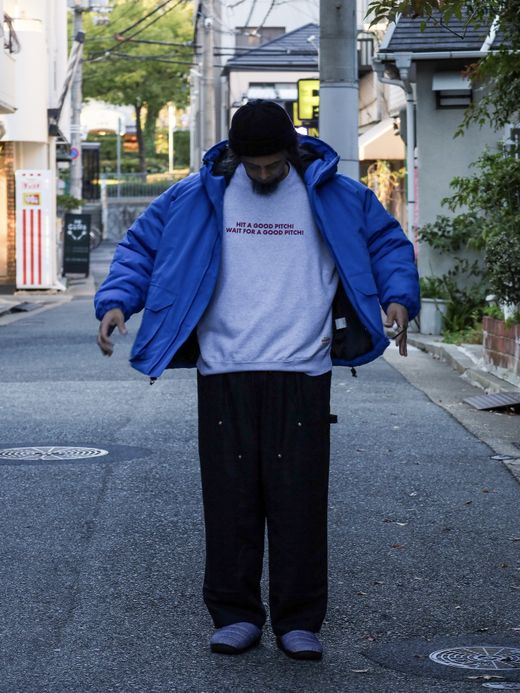 JHANKSON HIT A GOOD PITCH ! / Ash