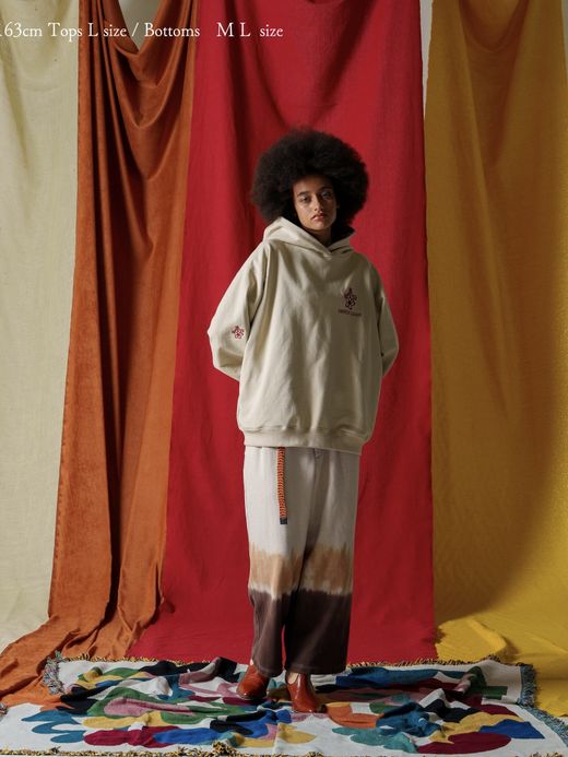 AMBERGLEAM AMBERGLEAM SWEAT HOODIE / Ash white