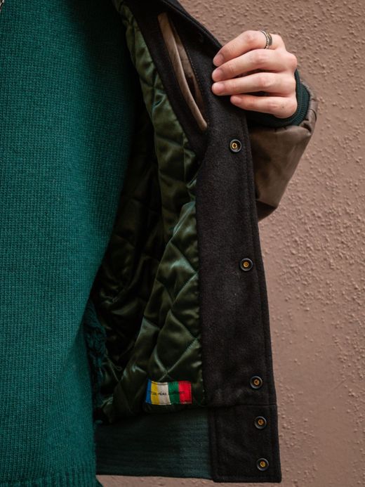 VOO EXCELEZA AWARD / Brown