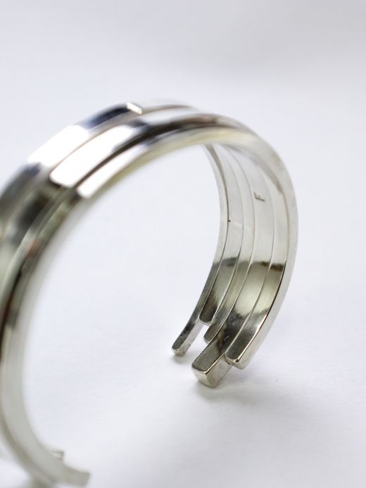 fulton UNEVEN BARS BANGLE / Silver × Silver