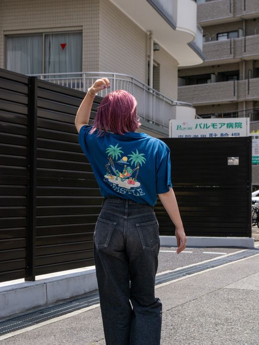 ROARK REVIVAL "UNHUSTLE" TEE / Steel blue