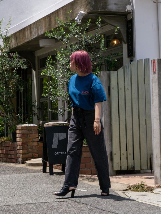 ROARK REVIVAL "UNHUSTLE" TEE / Steel blue