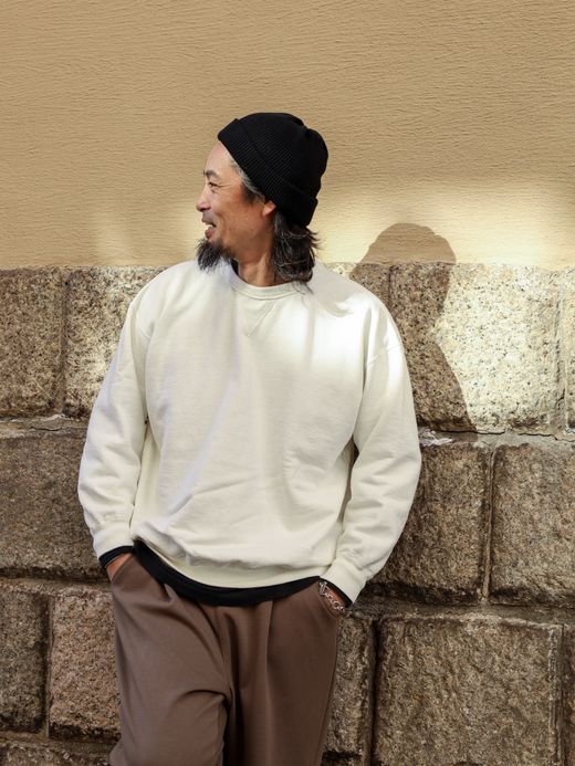 THE UNION VICTORY CREW SWEAT / White