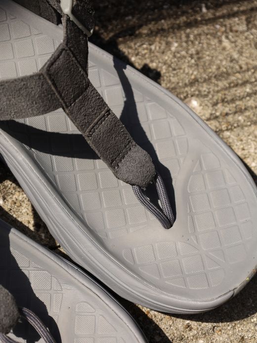 rig MGUU N'V / Charcoal