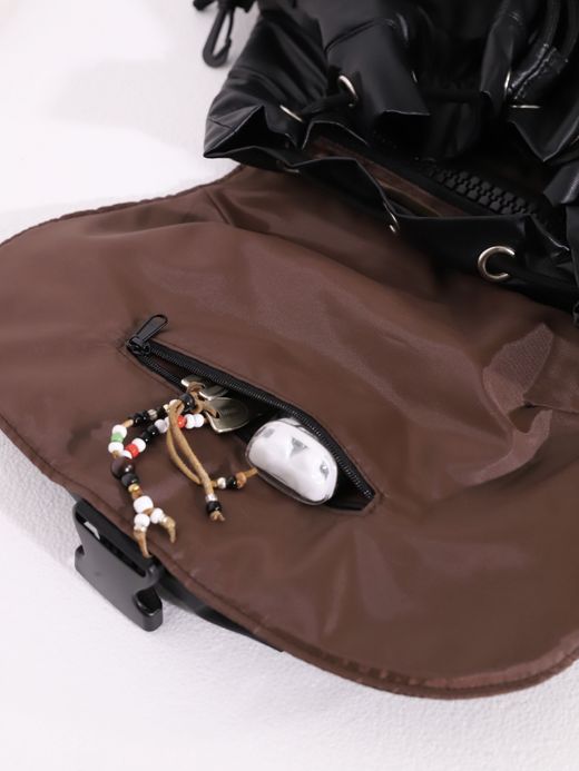 AMBERGLEAM LEATHER TRAVELER'S BACKPACK / Gross black