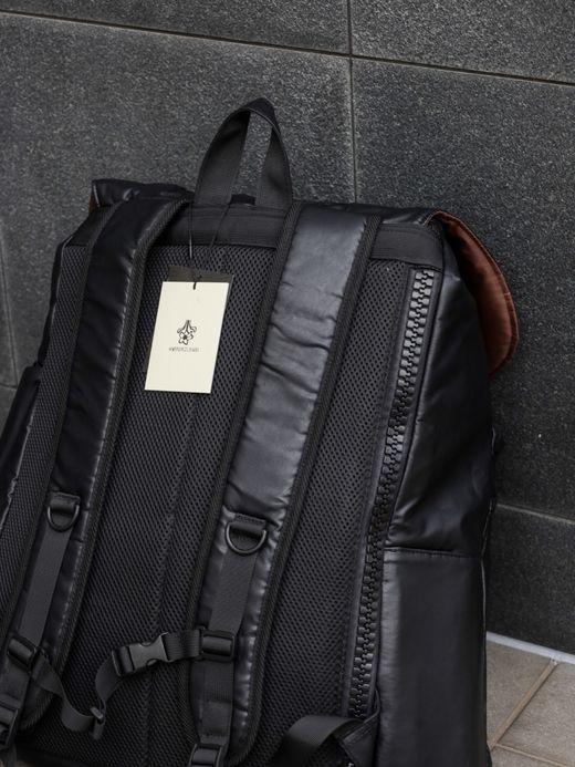 AMBERGLEAM LEATHER TRAVELER'S BACKPACK / Gross black