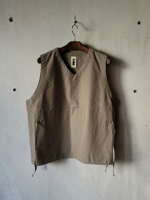 VOO SHI-FU VEST / Grage