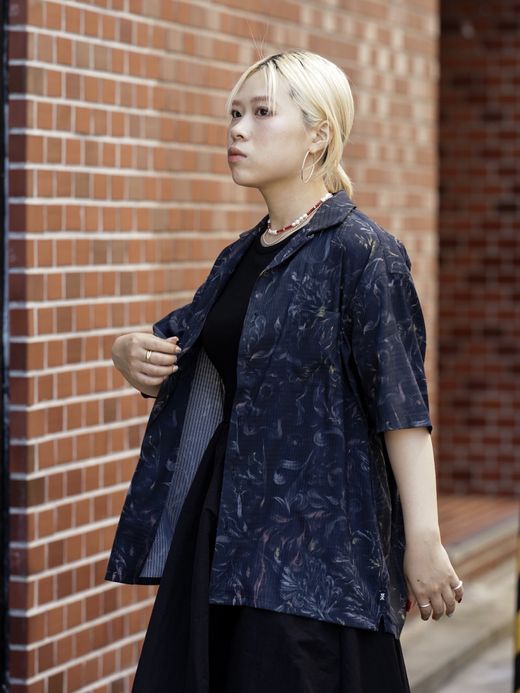 AMBERGLEAM FIT&FLARE MATERIAL DRESS / 2colors