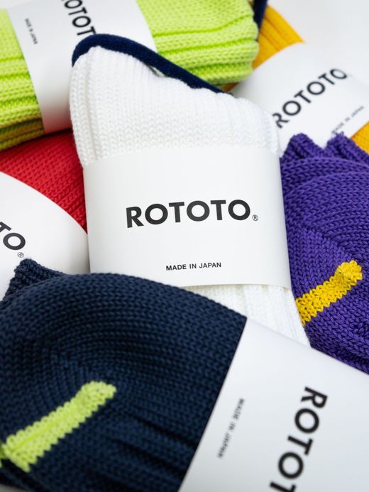 ROTOTO CHUNKY RIBBED CREW SOCKS