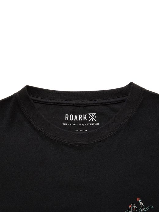ROARK REVIVAL "AMOR ES CIEGO" L/S TEE / Black