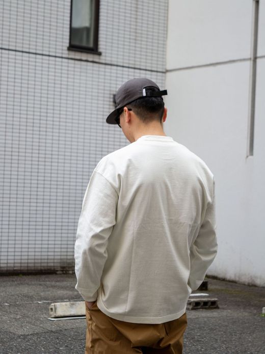 S.F.C BASIC L/S TEE / White