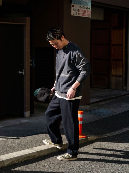 ANACHRONORM AGING BLACK SULFUR DYEING REVERSE WEAVE CREW NECK SWEAT / Black