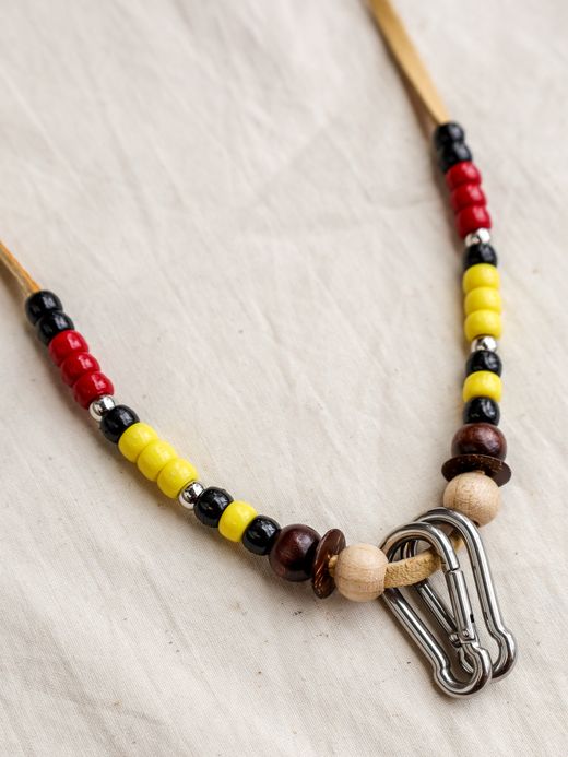 AMBERGLEAM NATIVE BEADS STRAP / Assort