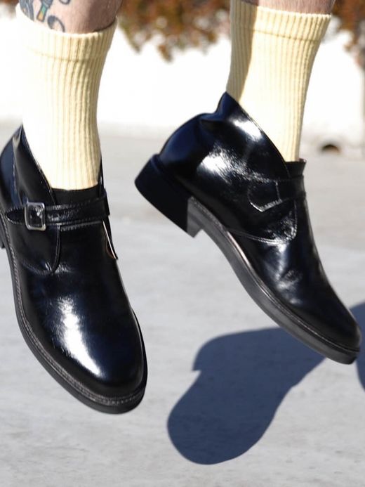 AMBERGLEAM LEATHER TAP SHOES / Black