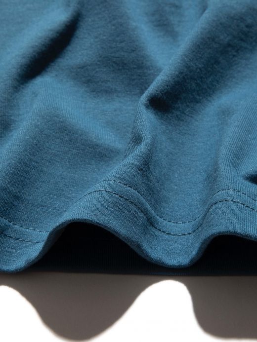 ROARK REVIVAL "WAYWARD YOUTH" FINE TECH DRY TEE / Steel blue