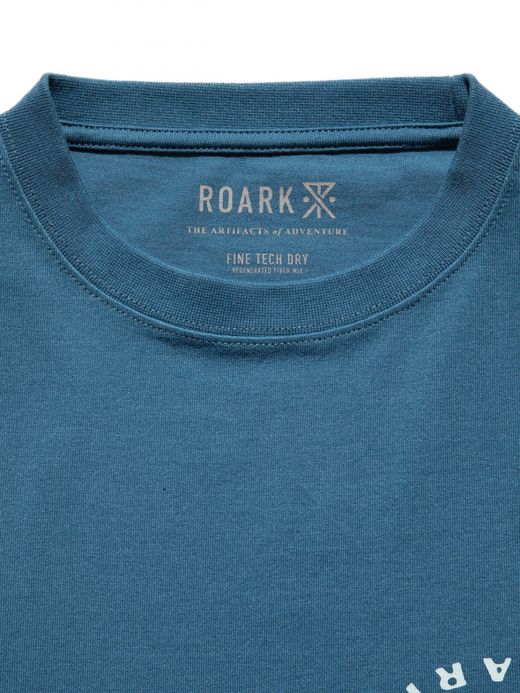 ROARK REVIVAL "WAYWARD YOUTH" FINE TECH DRY TEE / Steel blue