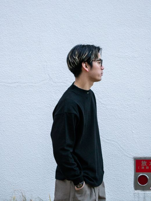 VOO ME BOSS MOCK / Black