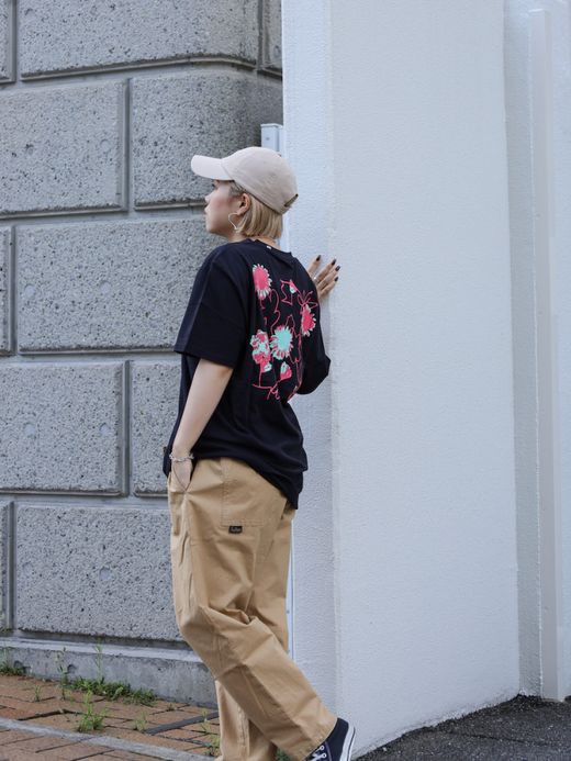GLOBE DREAMIN' WILD SS TEE / Black